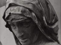 Gino Malenotti, Donatello, Giuditta e Oloferne, part. Firenze, piazza della Signoria, gelatina ai sali d’argento, 1935-1938 ca., Fototeca INSR, n. inv. 21229 Gino Malenotti, Donatello, Giuditta e Oloferne, part. Firenze, piazza della Signoria, gelatina ai sali d’argento, 1935-1938 ca., Fototeca INSR, n. inv. 21229