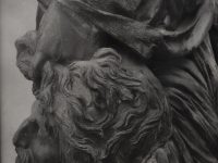 Gino Malenotti, Donatello, Giuditta e Oloferne, part. Firenze, piazza della Signoria, gelatina ai sali d’argento, 1935-1938 ca., Fototeca INSR, n. inv. 21239 Gino Malenotti, Donatello, Giuditta e Oloferne, part. Firenze, piazza della Signoria, gelatina ai sali d’argento, 1935-1938 ca., Fototeca INSR, n. inv. 21239